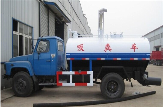 东风尖头6方吸粪车