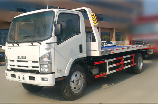  五十铃700P一拖二平板清障车