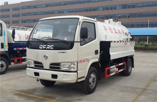 东风小多利卡管道疏通车