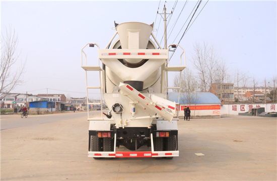 大运5方混凝土搅拌运输车