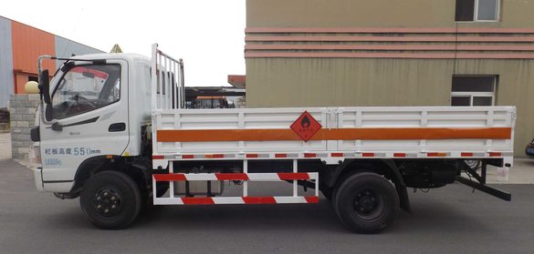福田欧马可栏板气瓶运输车