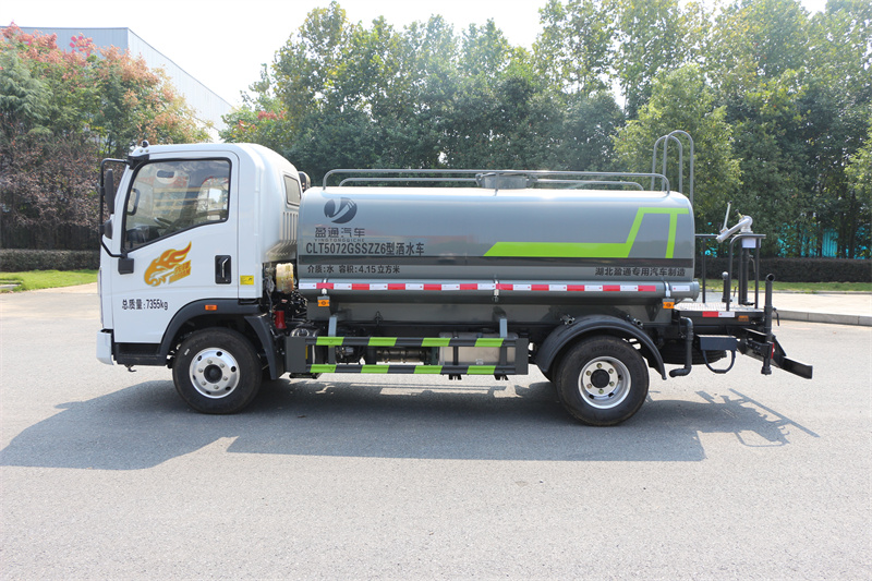 重汽5方洒水车