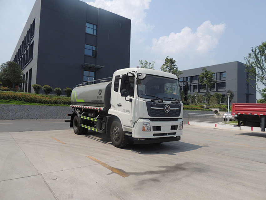 东风天锦15方洒水车-16方洒水车