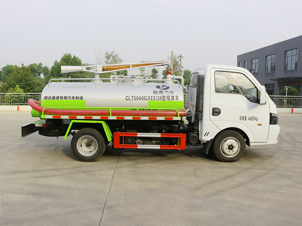 东风途逸吸粪车