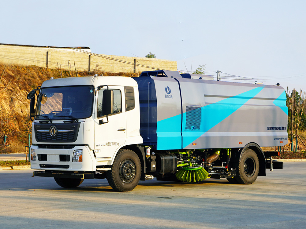 东风天锦新款洗扫车